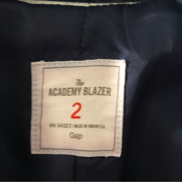 Gap blue and white striped "The Academy Blazer" in size 2 - Picture 6 of 7